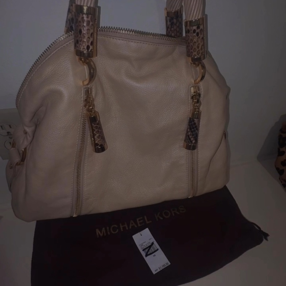 Michael Kors Beige Shoulder Bag with Snake Print Accents